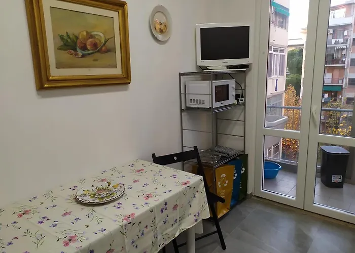 Grande Casa Vicina Al Centro Apartment *