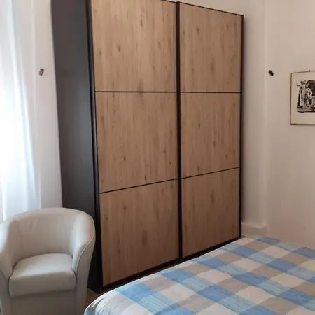 Grande Casa Vicina Al Centro Apartment *